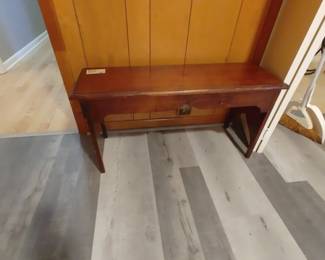 Nice bench side table