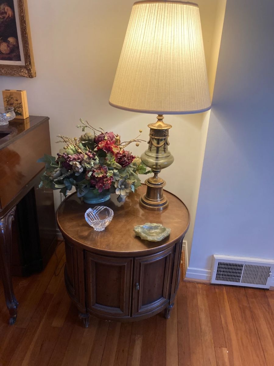 60 OFF Grosse Pointe Woods Estate Sale starts on 4/4/2024