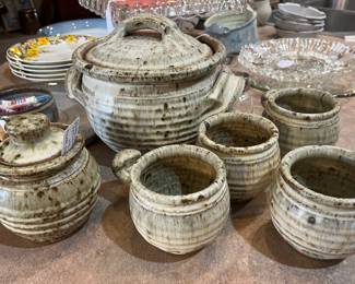 Soup taurine, mugs & honey pot