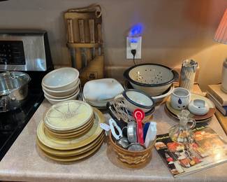 Frankoma wagon wheel plates