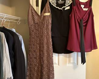 WomensClothes