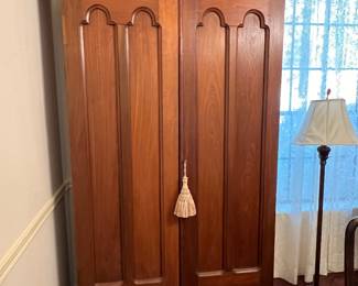 Gorgeous Pine Cabinet