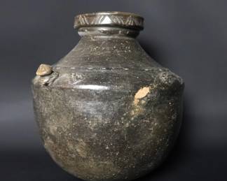 Pre-Columbian Tairona Blackware Vessel