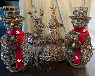 Lots of great Christmas items!!🎅🌲🎄🤶🌲