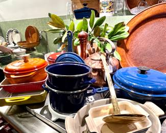 Le cresuet, copper pots, kettles, like new cookware....