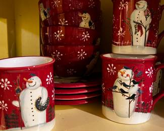 Christmas plates and cups