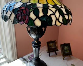 Stained glass lamp Tiffany style 