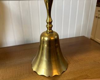 C76 - $40. 12" tall Ethan Allen Brass Dinner Bell. 