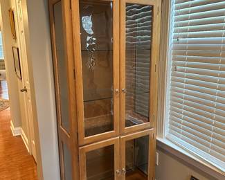 C106 - $495. Ethan Allen "Swedish Home" Collection. Lighted Display Cabinet. Excellent Condition. Measures 16" deep x 34" wide x 76" tall. 