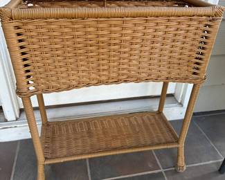 C178 - $40 Planter. 