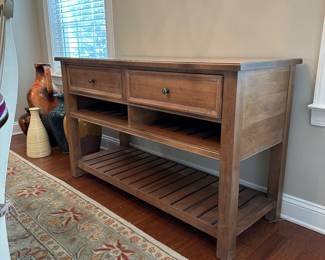 C4 - $450. Ethan Allen Console Table. Measures 20" deep x 53" long x 32.5" tall. Very good condition. 