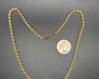 J7 - $520. 18" 14 kt gold chain. 