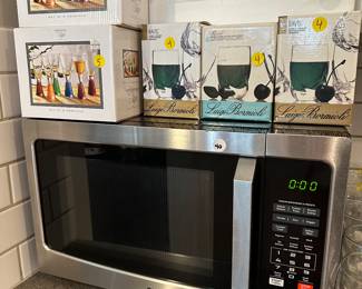 C143 - $40 Microwave. GLASSES ALL PENDING