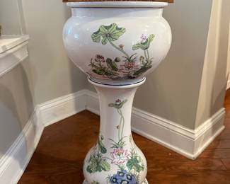 C25 - $75. Pedestal & Jardiniere. Porcelain - no name. 