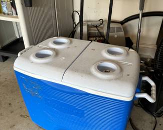 C128 - $10 Cooler