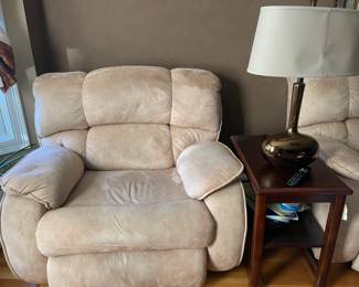 Recliner A1 End table Lamp