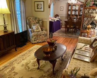 Area Rugs and Furniture
