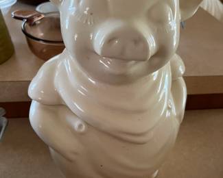Shawnee 1940S "Smiley Pig" Cookie Jar