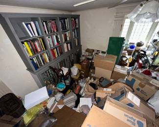 THOUSANDS OF BOOKS & MAJORITY NEW! MUCH MORE THAN PHOTOS SHOWN! PACKED IN BOXES AS WELL! ADDITIONAL PHOTOS COMING SOON!!
HIGHEST & BEST ON FULL LOT OF BOOKS BY SUNDAY, MARCH 24, 2024 @ 4:00!