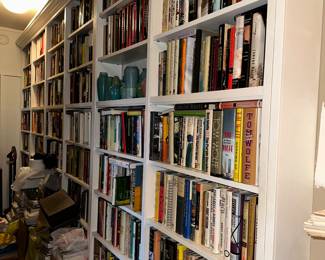 OVER A THOUSANDS BOOKS & MAJORITY NEW! MUCH MORE THAN PHOTOS SHOWN! PACKED IN BOXES AS WELL! ADDITIONAL PHOTOS COMING SOON!!
HIGHEST & BEST ON FULL LOT OF BOOKS BY SUNDAY, MARCH 24, 2024 @ 4:00!