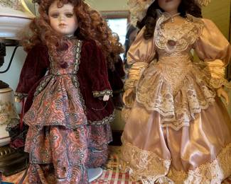 Vintage Dolls 