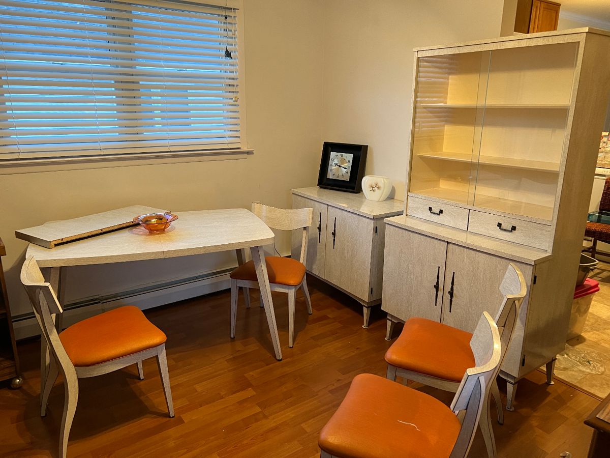 RD ESTATE SALE Toms River starts on 3/9/2024