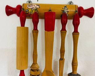 Everything you need to start your own miniature bakery.