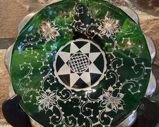 Green/Clear Embossed Decorative Plate