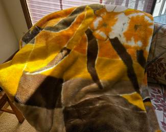 Korean Pigeon Mink Blanket