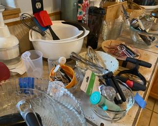 Assortment of Kitchen Utensils