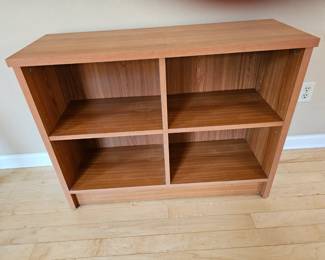 Bookcase with 3 Shelves.