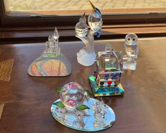Swarovski Kingfisher, Iris Arc House, Disney , Crystal World