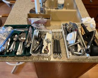Kitchen ware, silverware