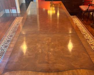 Dining Room:  You can now see the KARGES table with all three leaves and without any chairs.  Notice the wide banding that follows the design of the table top.