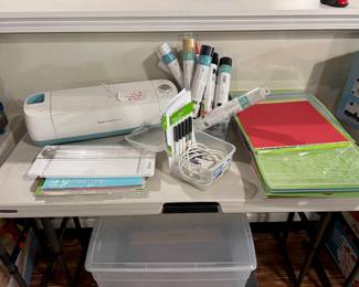 Cricut Explore Air w/ Supplies.