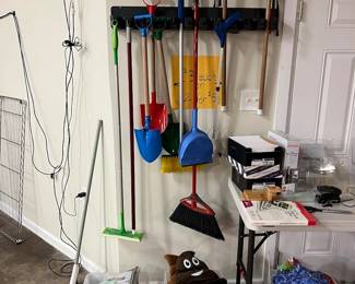 Misc photo booth props.