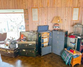 Vintage Trunks Osh Kosh