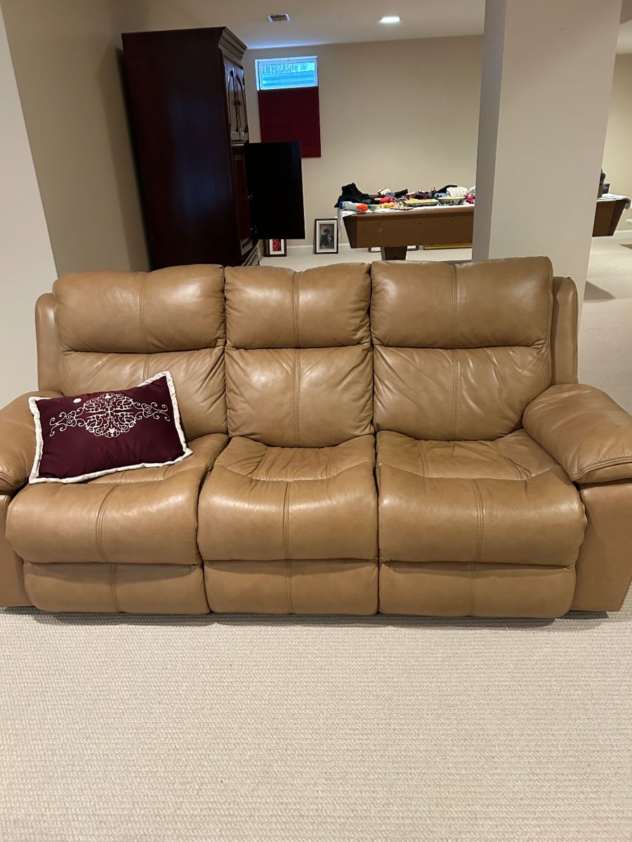 Fairfax Estate Sale by KC Sales starts on 3/8/2024