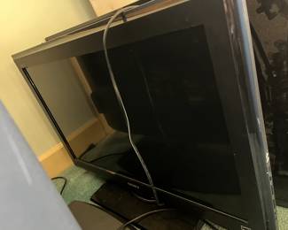 #66	Electronics	Sony Bravo 40" TV	 $50.00 
