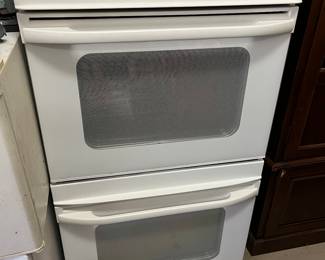 #101	Trailer	Kenmore double oven, white. Very clean. 30x51 1/2 x 24	 $250.00 			
