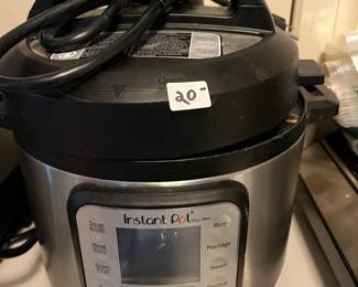 #138	instant pot 	 $20.00 
