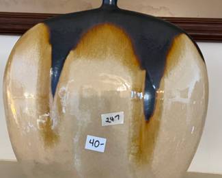 #247	Art	Ceramic Vase - 13.5"T x 14"W	 $40.00 			
