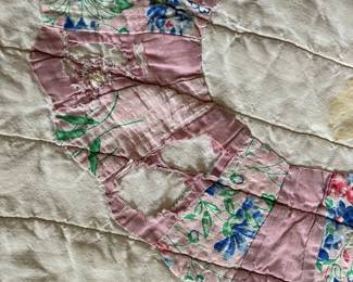 #163	Quilt	Quilt, as is.  72x62 Flower basket, machine quilted	 $30.00 			
