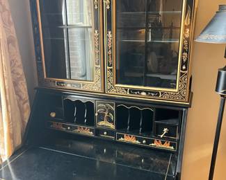 #1	cabinet	Vtg. Jasper Orig. Furn. Co. Georgian Chinoiserie Style Bureau w/drop front Secty Desk & Lighted Curio/Bookcase w/4 glass Shelves & 4 Drawers w/key  35Wx15.75Dx80.5H  Hand Painted Signed by PaulaMeyer - Very Heavy	 $950.00 

