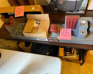 #203	Tool	Tipton gun vise	 $30.00 			
