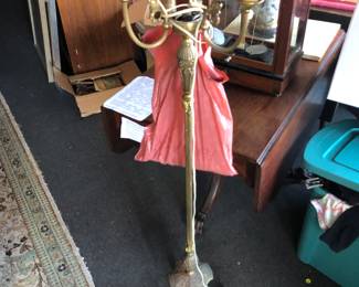 FULL VIEW OF FLOOR LAMP CIRCA 1900 ORNATE BRASS LAMP BASE WITH FACES