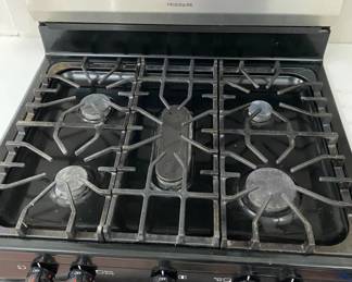 Frigidaire Gas 5 Burner Range