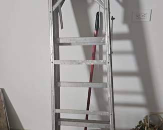 7 Foot Ladder
