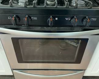 Frigidaire Range ( front view)