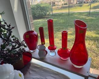  RED glass, BLUE glass, GREEN glass, YELLOW glass ...Sounds like a Dr. Seuss book